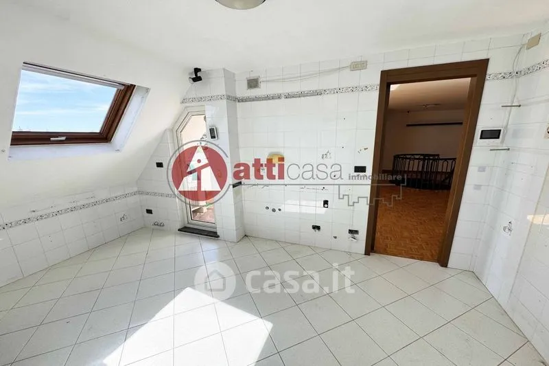 Rooms - Bi-Level Attic Apartment with Sea View in Trieste