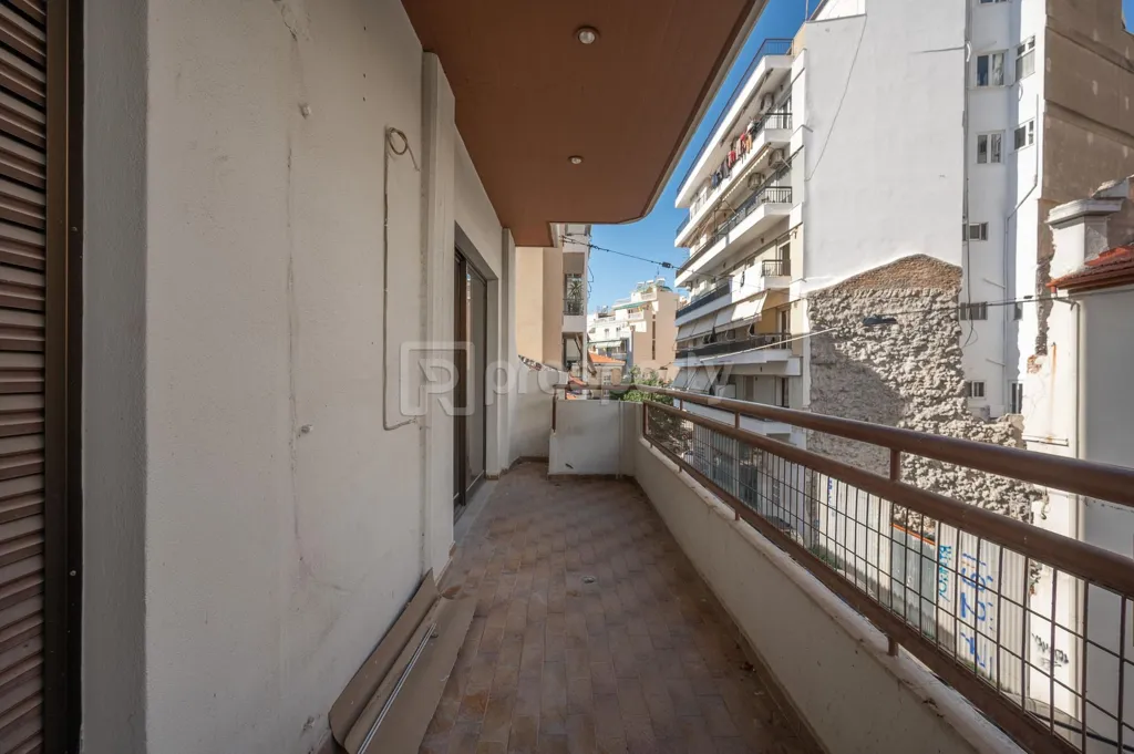 Balcon - Apartment with Balconies in Patras Historic Centre