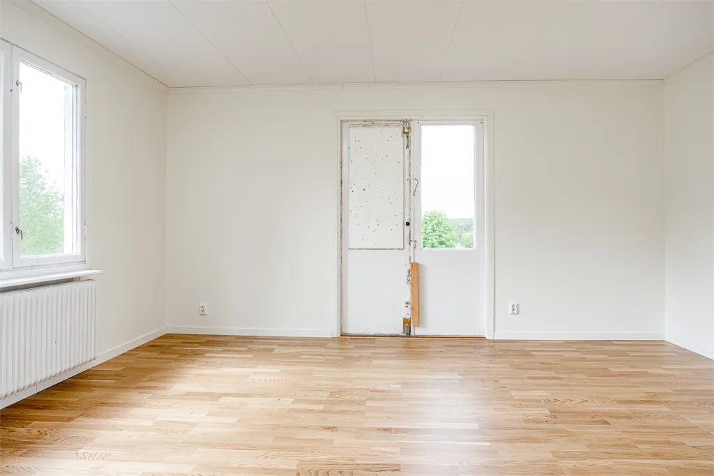 Toad - 2-Storey Villa with Workshop in 795000 SEK