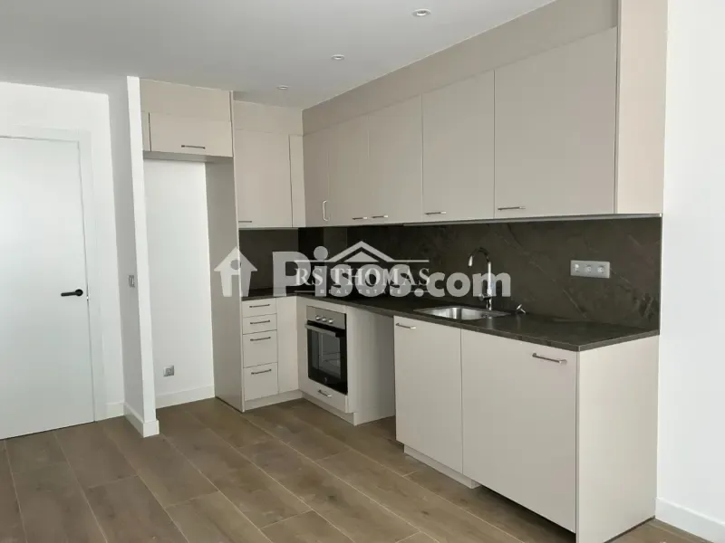 Köök - New Flat with Patio in Escaldes Centre
