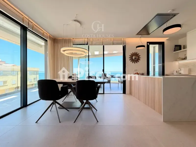 Söögituba - Duplex Penthouse with Sea View in Denia