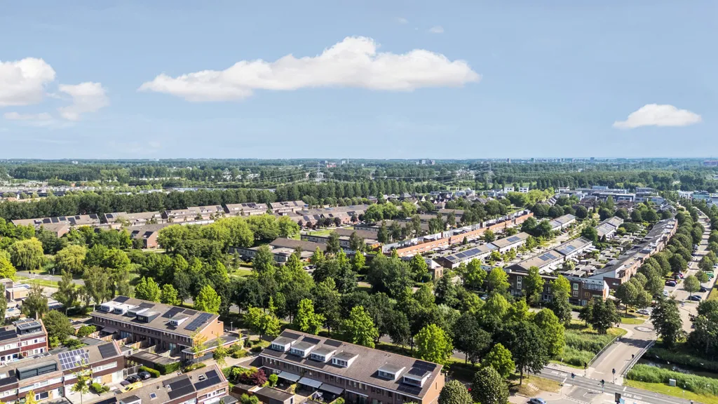 Vue aérienne - Semi-detached House with Garden in Almere