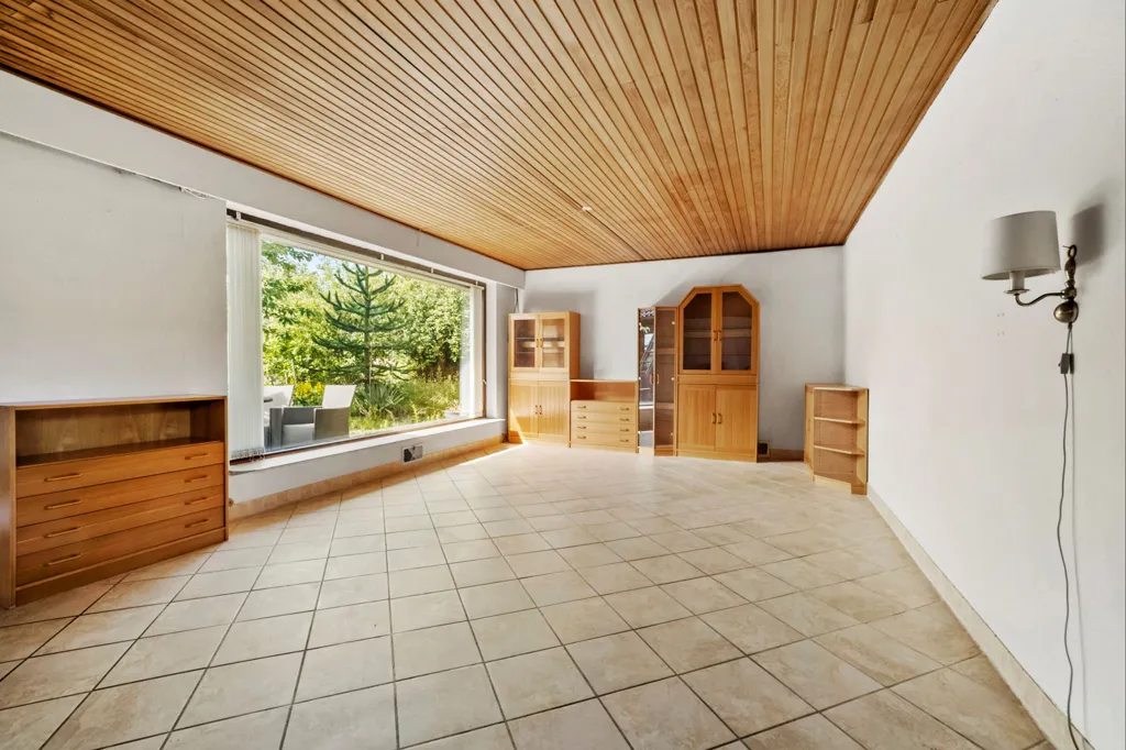 Elutuba - Large Villa for Modernisation in Albertslund