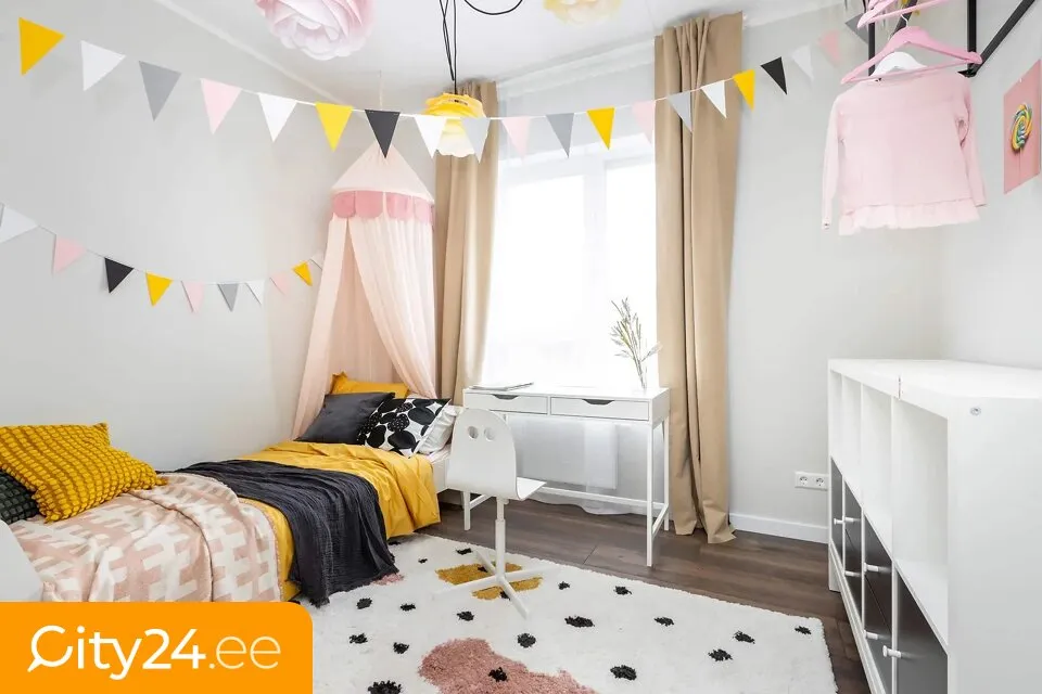 Chambres - Modern Apartment with Balcony in Ķengarags, Riga