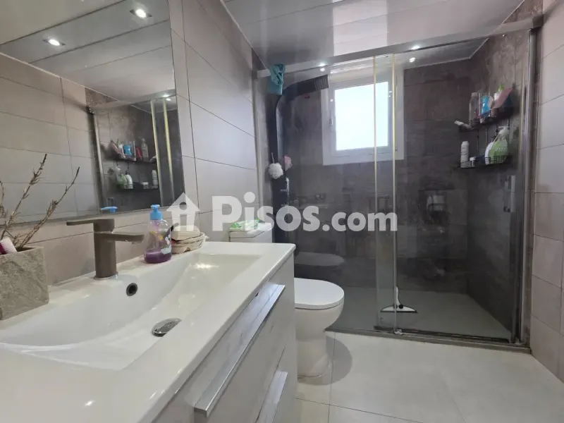 Salles de bain - Terraced House with Sea View in Bonanova