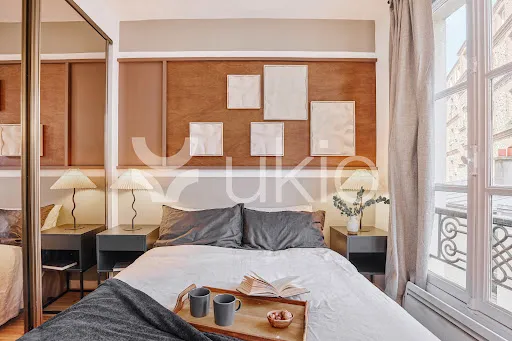 Chambres - Appartement Meublé avec Ascenseur à Paris 6ᵉ
