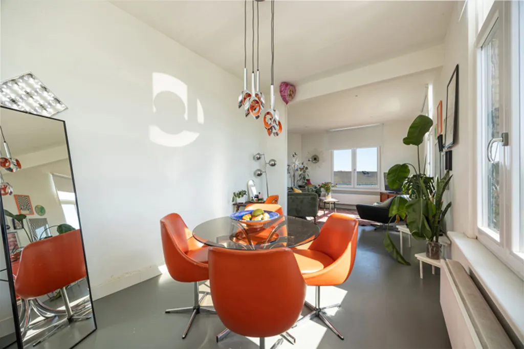Salle à manger - Appartement avec Vue sur le Damplein à Anvers