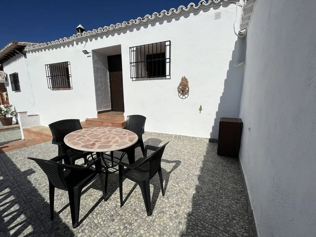 Terrasse - Rustic Estate with Natural Setting in Ronda