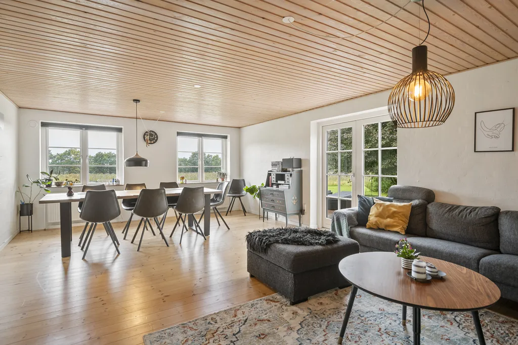 Maison 6 pièces à Give