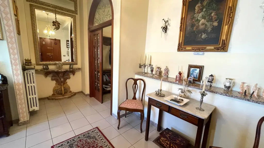 hallway_entrance