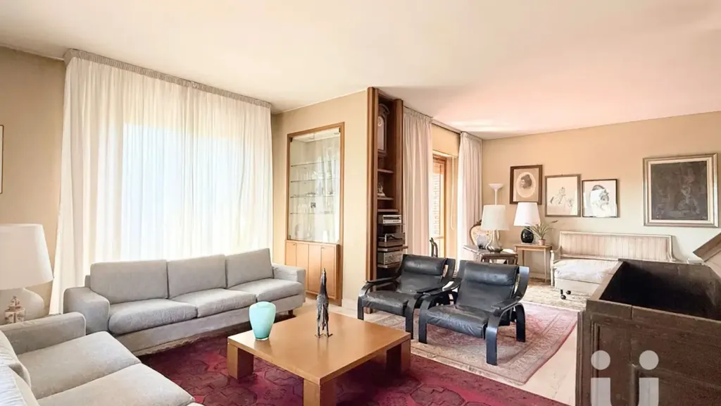 Séjour - Apartment with Five Balconies in Ostiense