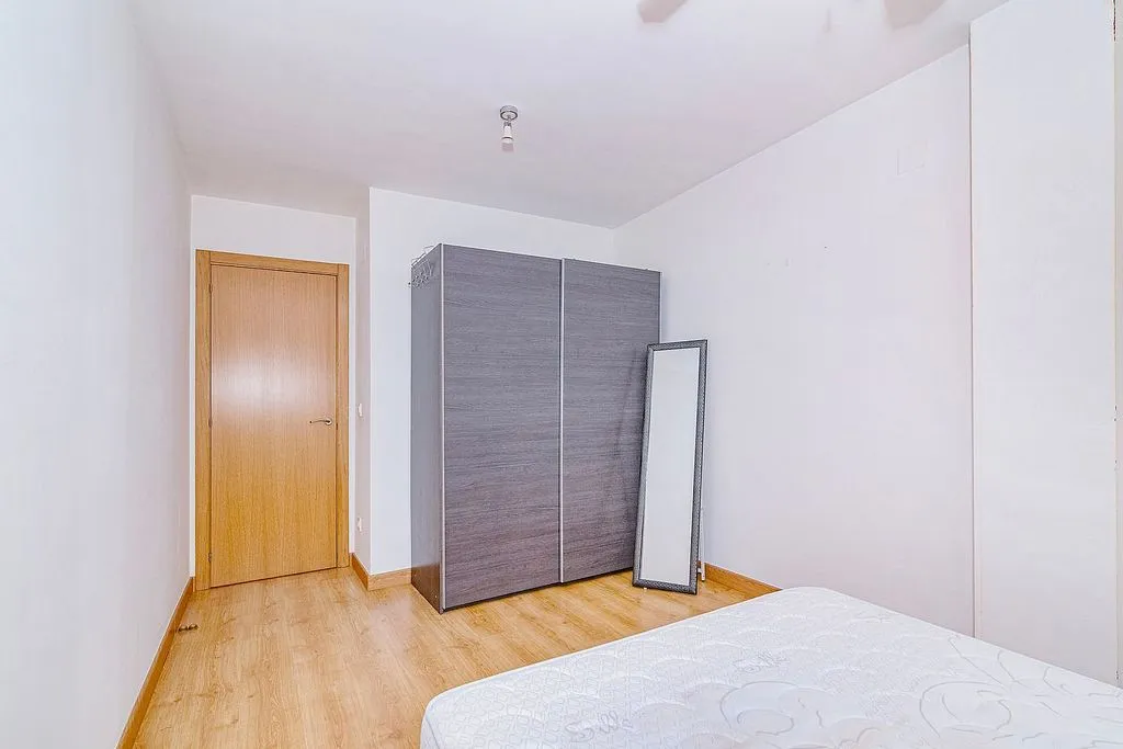 Magamistoad - Reformed Flat with Terrace in Cijuela