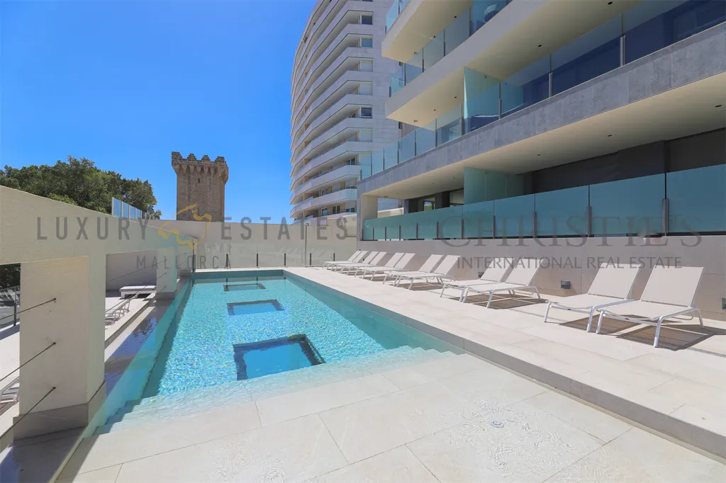 Piscine - Luxury Duplex Penthouse with Pool at Palma Harbor