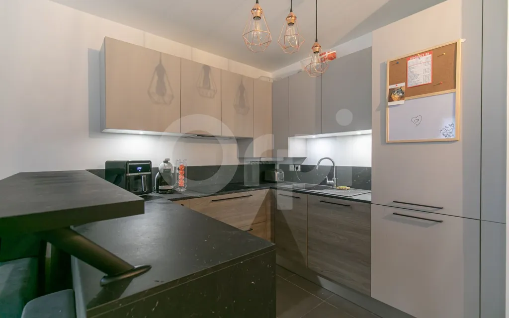 Cuisine - Appartement T2 avec Balcon au Centre de Villecresnes