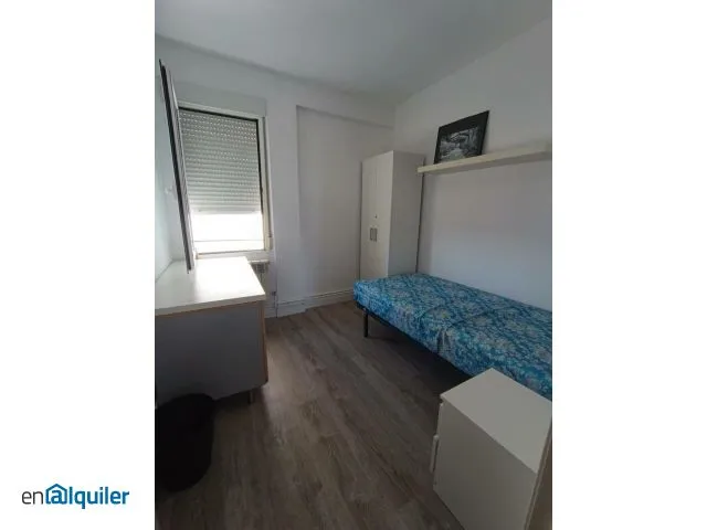 Magamistoad - Furnished Flat with Ascender in Historic Centre