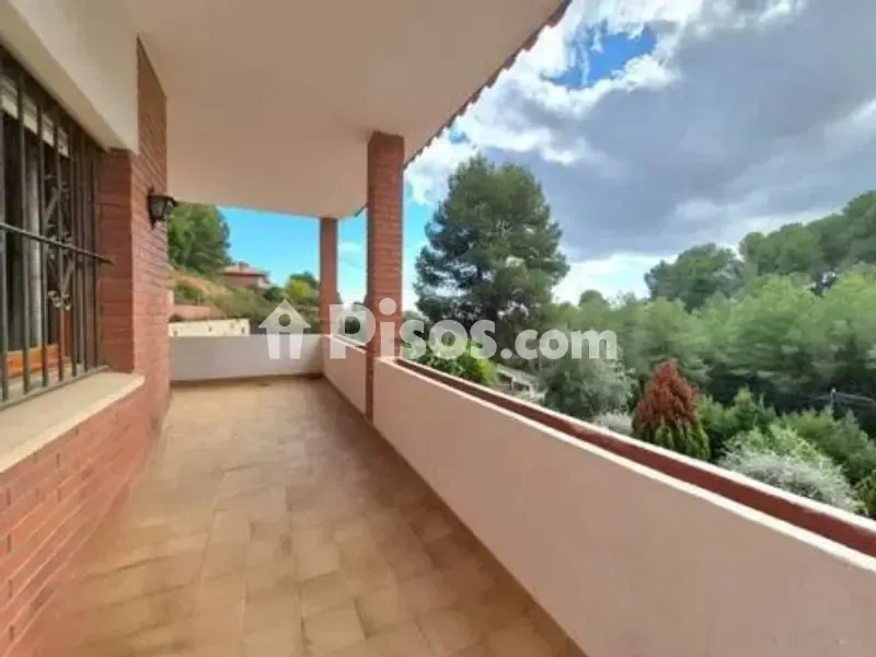 Terrass - Chalet with Pool and Terrace in Cervelló
