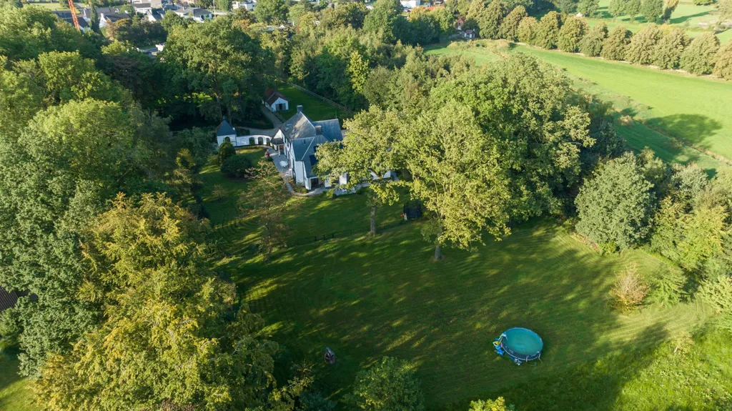 Vue aérienne - Villa Rénovée avec Jardin à Turnhout