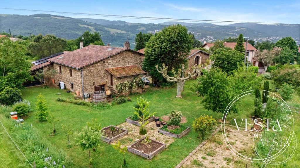 Vue aérienne - Maison Familiale avec Piscine à Seyssuel