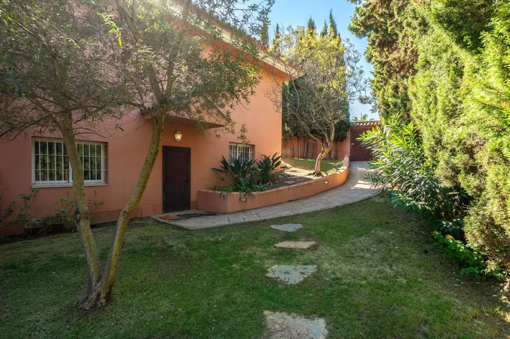 Garden - Andalusian Villa with Pool in Sotogrande