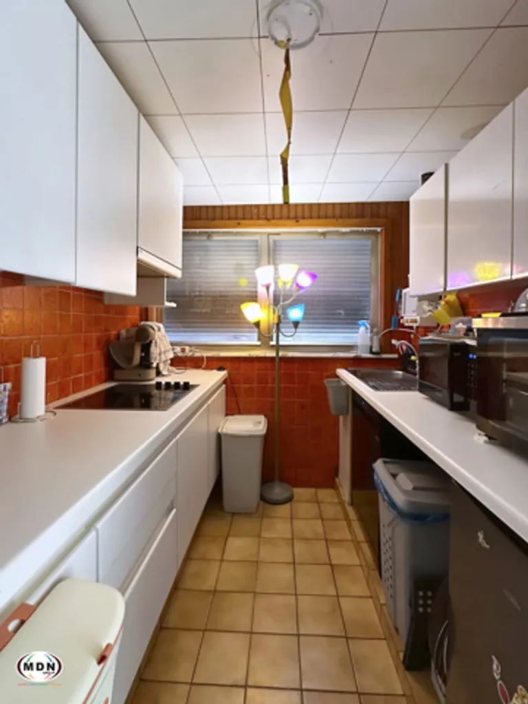 Cuisine - Maison Atypique avec Jardin et Terrasse à Boussu