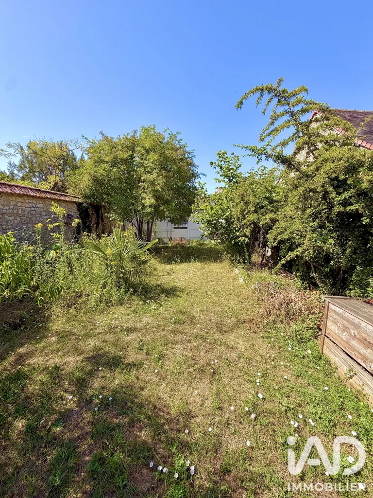Giardino - Artistic Townhouse with Courtyard in Saint-Savin