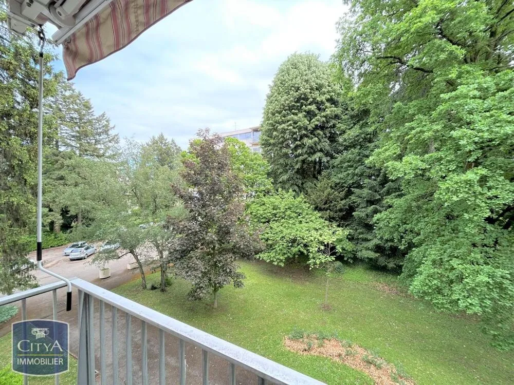 Balcon - Appartement T5 avec Balcon à Charnay-lès-Mâcon