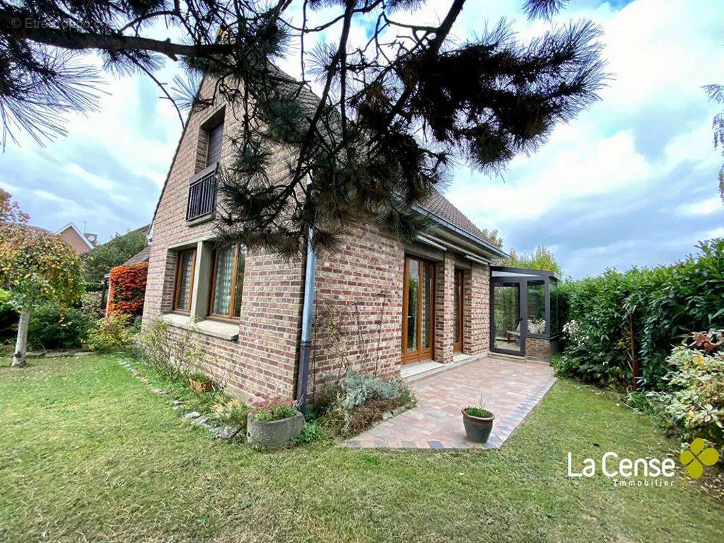 Maison 6 pièces à Camphin-En-Pevele