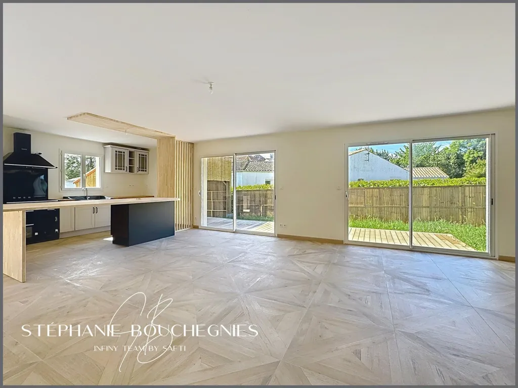 Cucina - Contemporary House with Terrace in Chaillevette