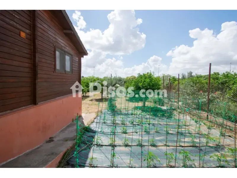 Aed - Chalet with Extensive Garden in Nuevo Bulevar