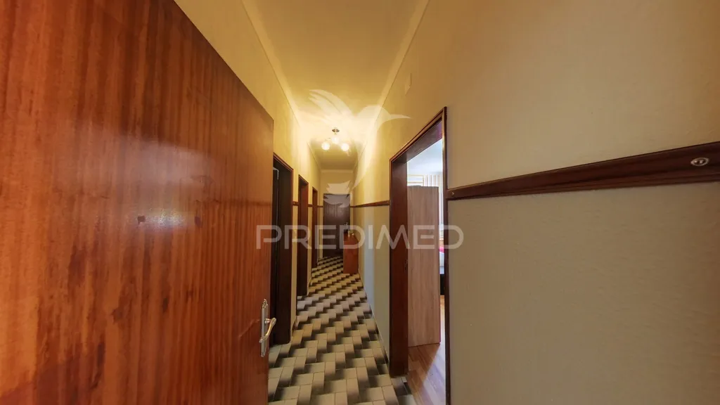 Entrée - Bi-Family House with Pool in Caia