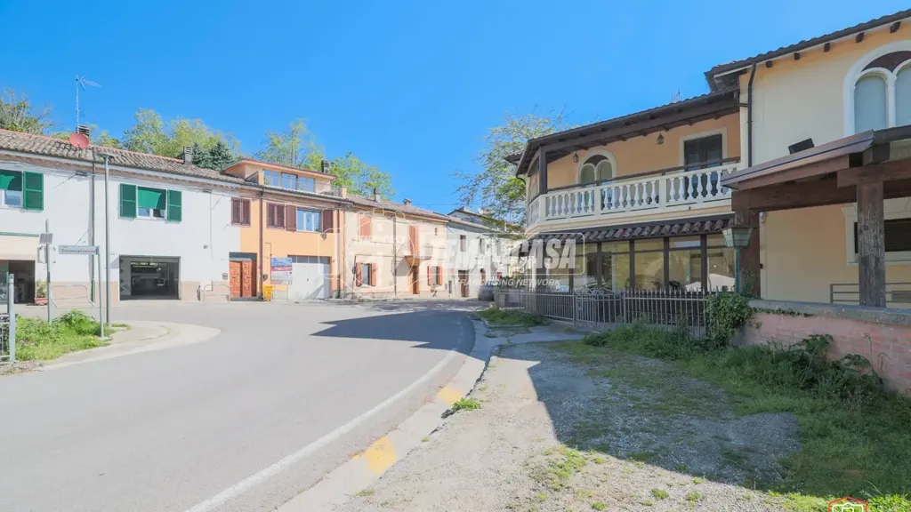Välivaade - Independent House with Panoramic View in Predappio