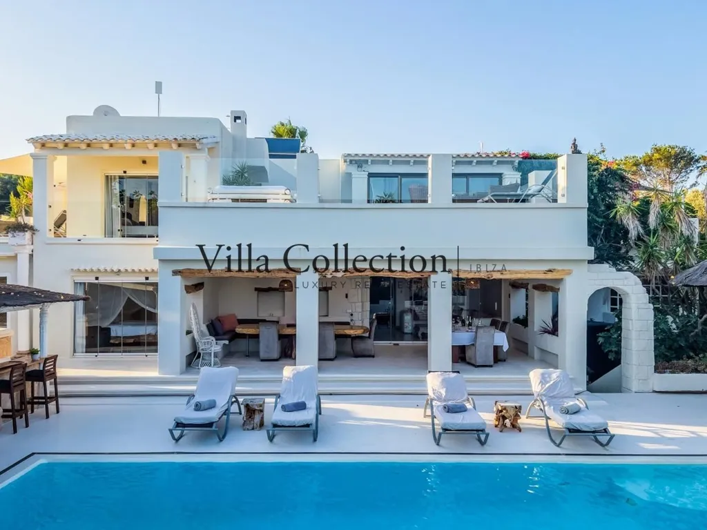 Piscine - Luxury Villa with Sea View in Cap Martinet