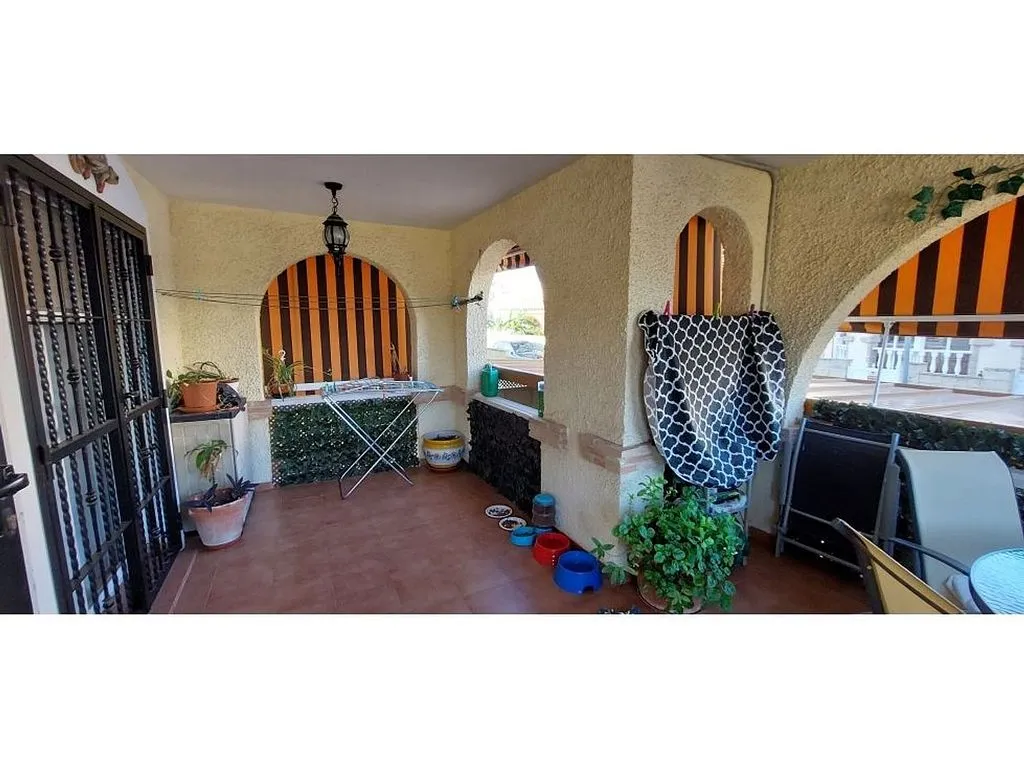 Terrasse - House with Pool in Monforte del Cid