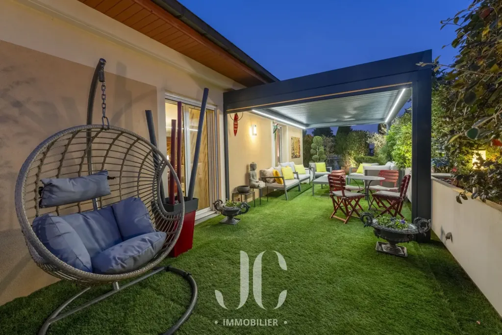 Terrass - Luxury Flat with Terrace in Tassin-la-Demi-Lune