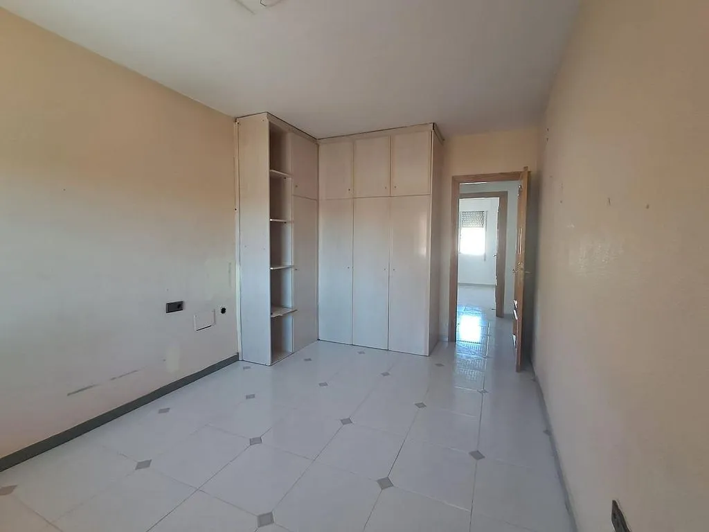 Pièces - 3-Bedroom Flat with Terrace in Puente Tocinos