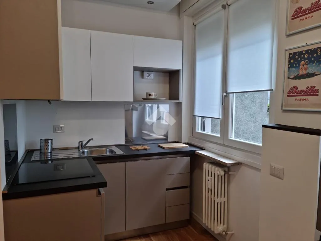 Köök - Fully Furnished Studio with Balcony in Milan