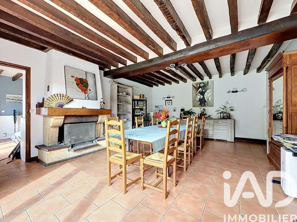 Salle à manger - Maison avec Dépendances et Terrain à Cheverny