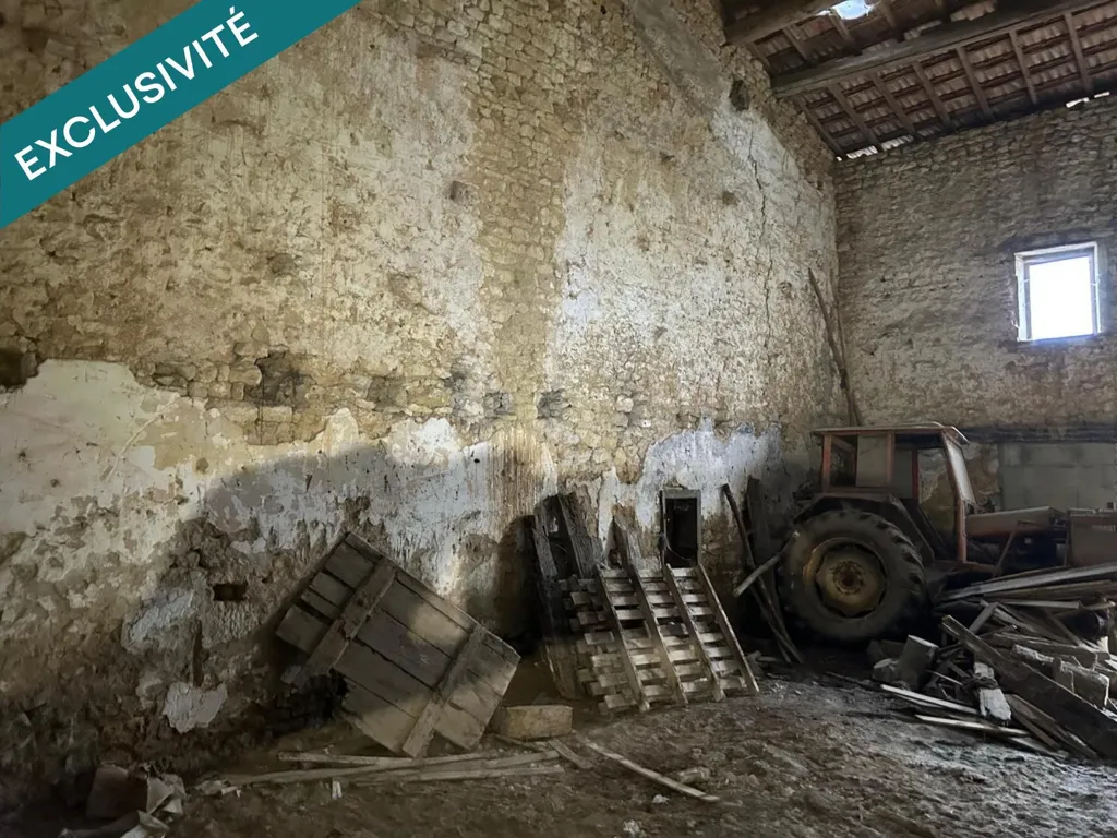 Pièces - Maison en Campagne avec Jardin à Tréveray