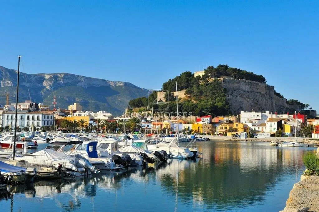 Luxury Villa with Sea View in Denia