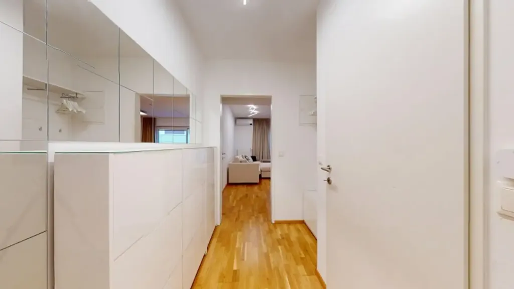 Ingresso - Modern Apartment with Loggia in Hetzendorf