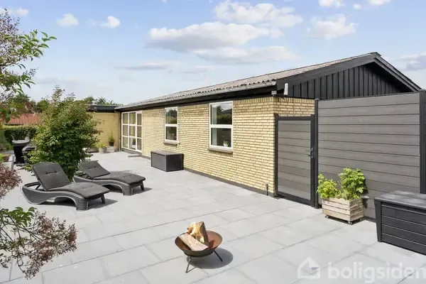 Terrazza - Indflytningsklar Villa with Garden in Roskilde