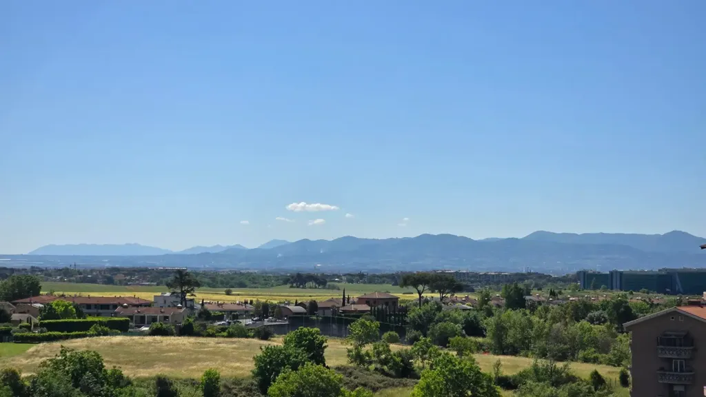 Appartamento con terrazzo panoramico a Roma