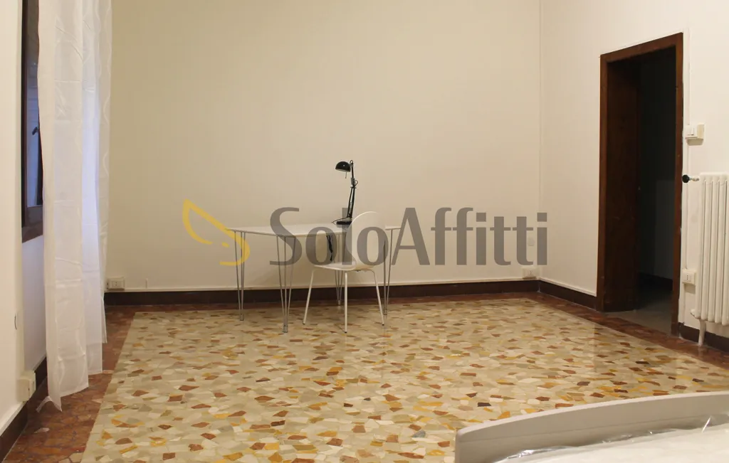 Chambres - 6-Bedroom Apartment in Historic Centre