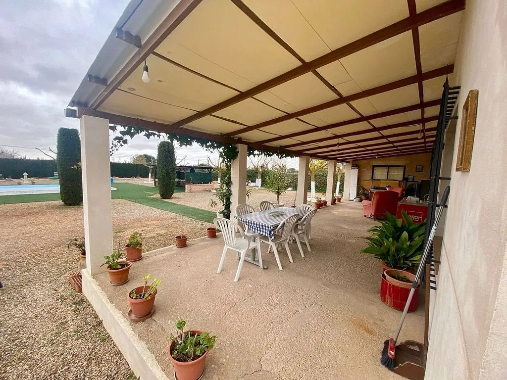 Terrass - Chalet with Pool in Villarrubia