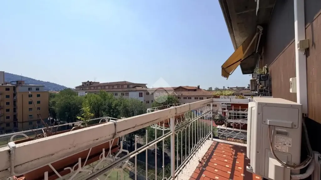Balcone - Trilocale with Balcony in Brescia