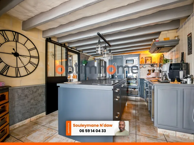 Cuisine - Maison en Pierre de Loire avec Piscine à Saumur