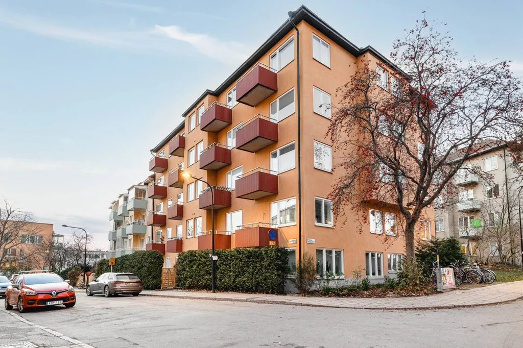 Välivaade - Spacious Two-Bedroom Flat with Balcony in High Location
