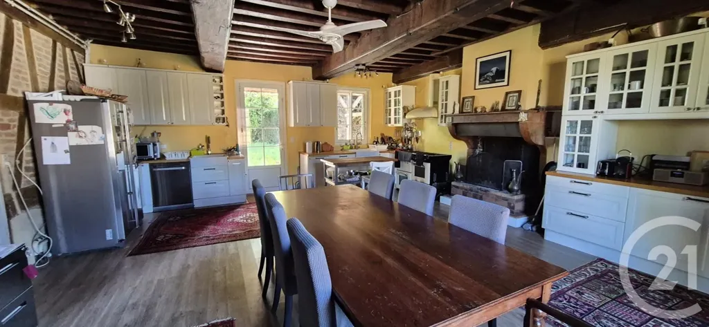 Salle à manger - Maison de Prestige avec Piscine à Saint-André-en-Bresse