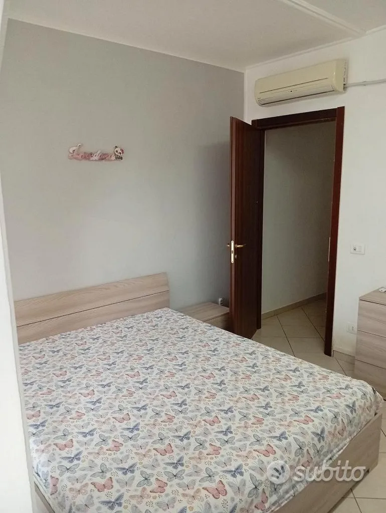 Magamistoad - Armed Two-Bedroom Apartment in Pomezia
