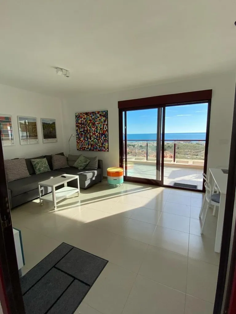 Elutuba - Penthouse with Sea Views in Mojón Hills